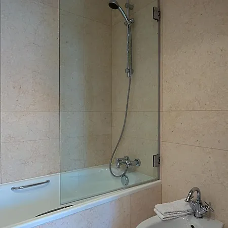 Chiado Penthouse Apartment *