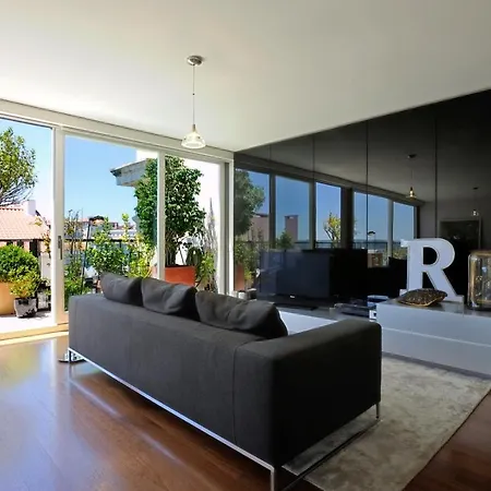 Chiado Penthouse * Lisbona