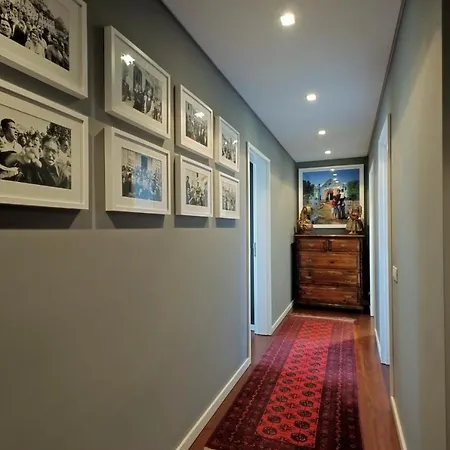 Chiado Penthouse Appartamento Lisbona
